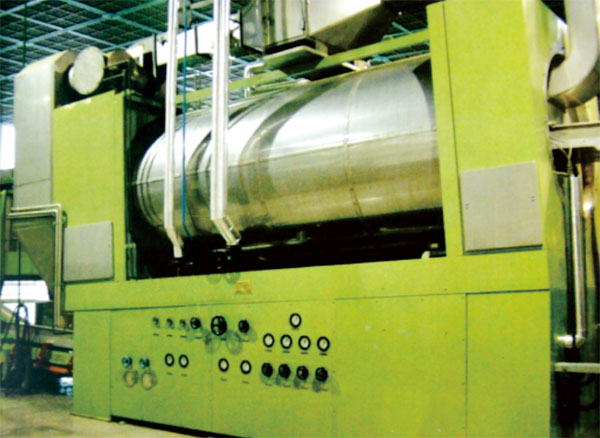 ���L���~�C